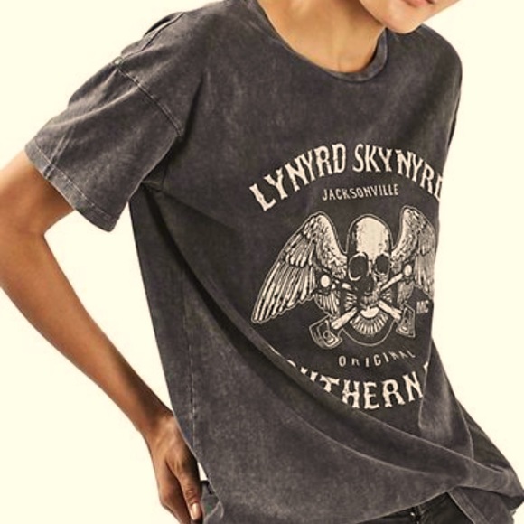 Topshop Tops - Vintage Lynard Skynyrd Tee